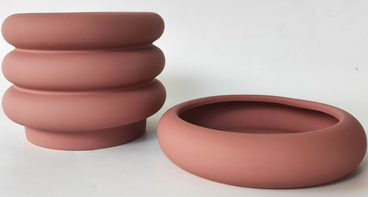 Naomi Ring Planter with Saucer Rose Medium