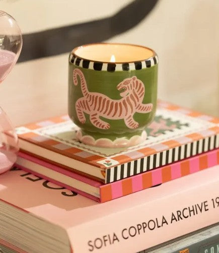 Paddywax: A Dopo Ceramic Candle Tiger Black Cedar & Fig 226g