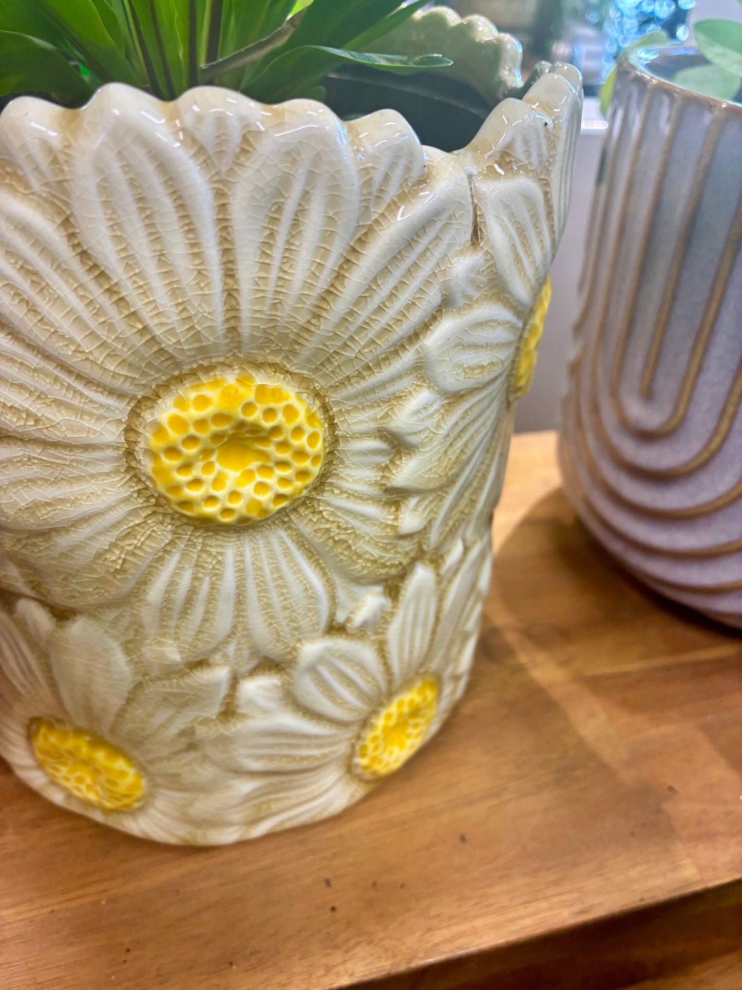 Daisy Cylinder Pot - 3 Colours