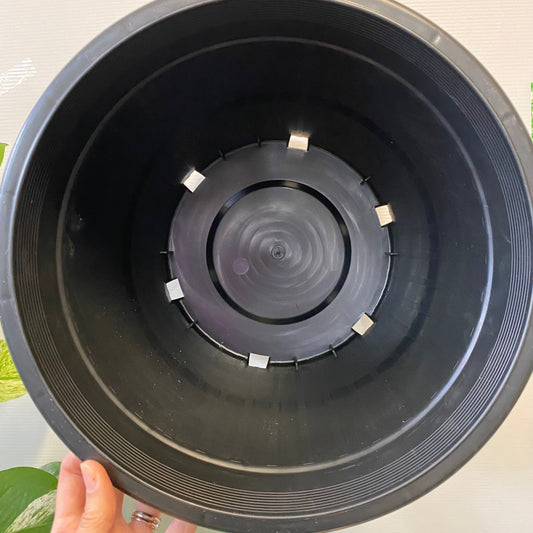 Black Plastic Growers Pot 300mm