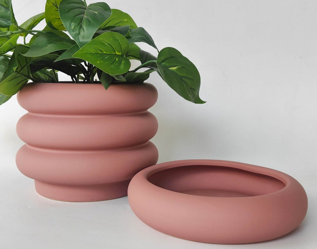 Naomi Ring Planter with Saucer Rose Medium