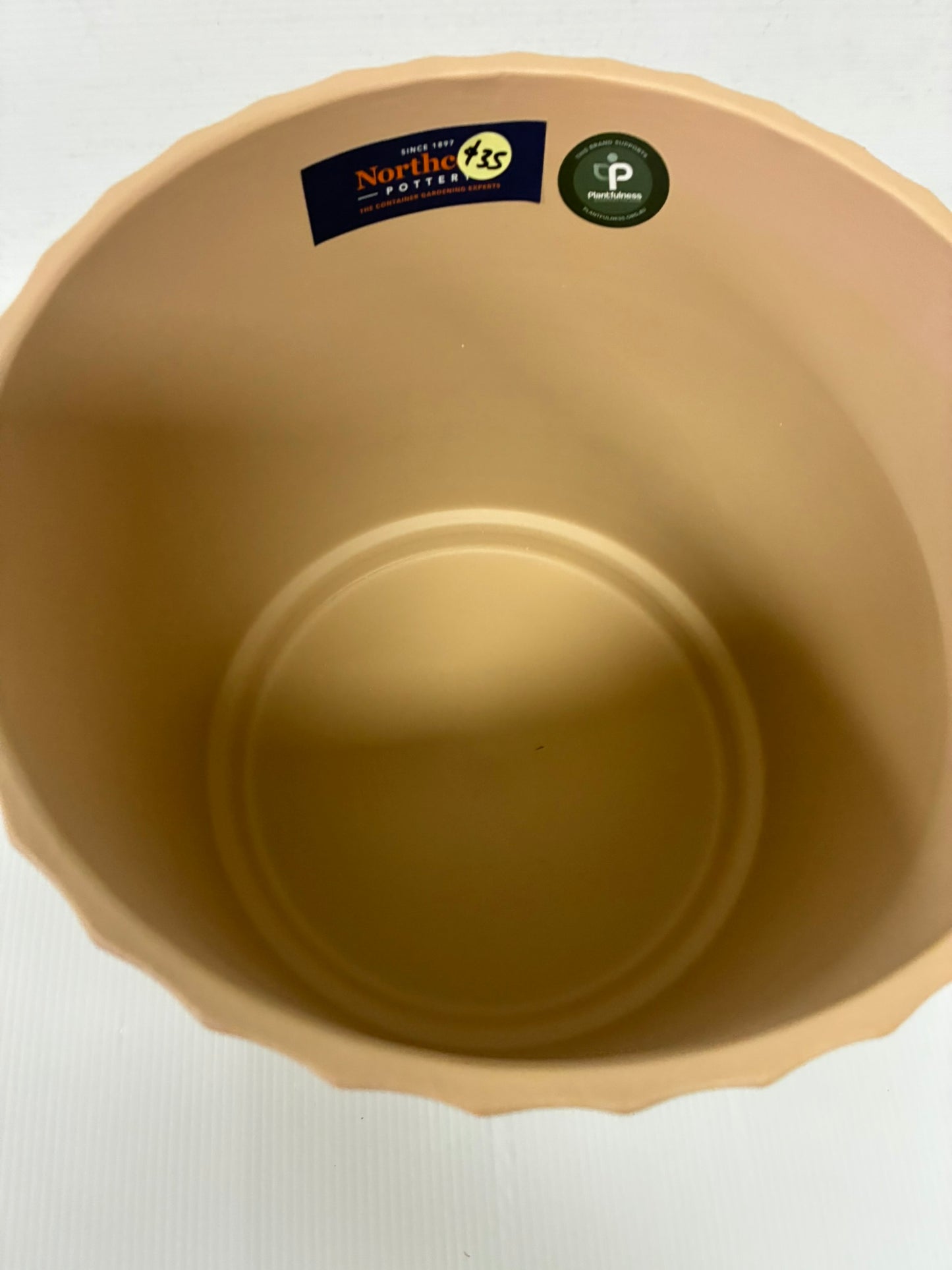 Cedar Cylinder Pot - Clay