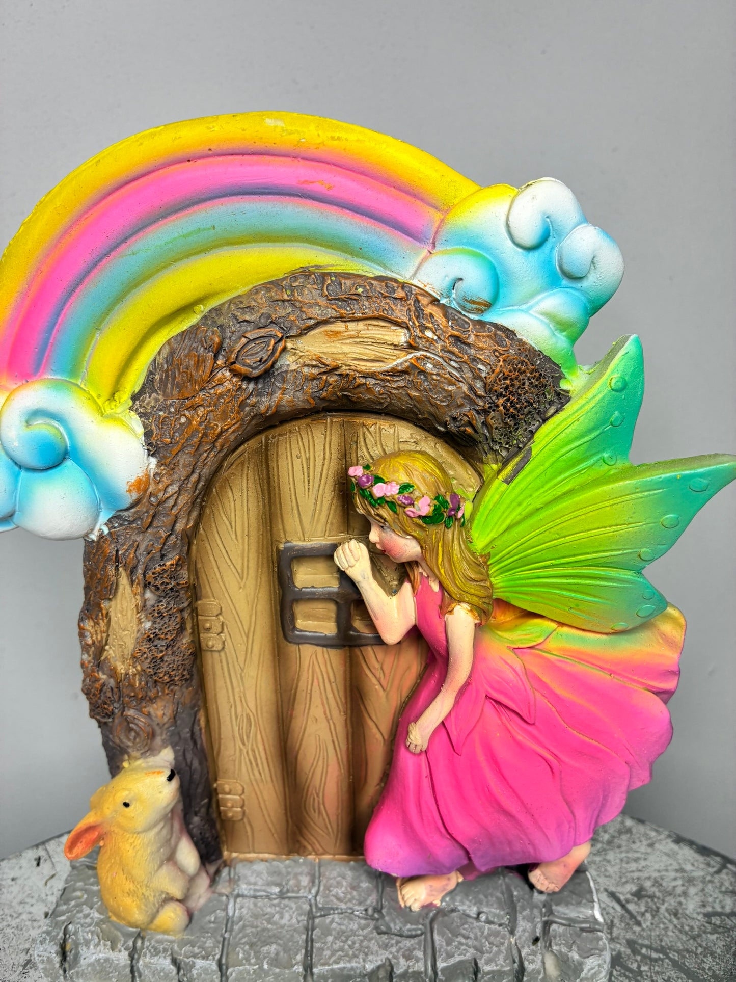 Garden Door Fairy Rainbow 17cm