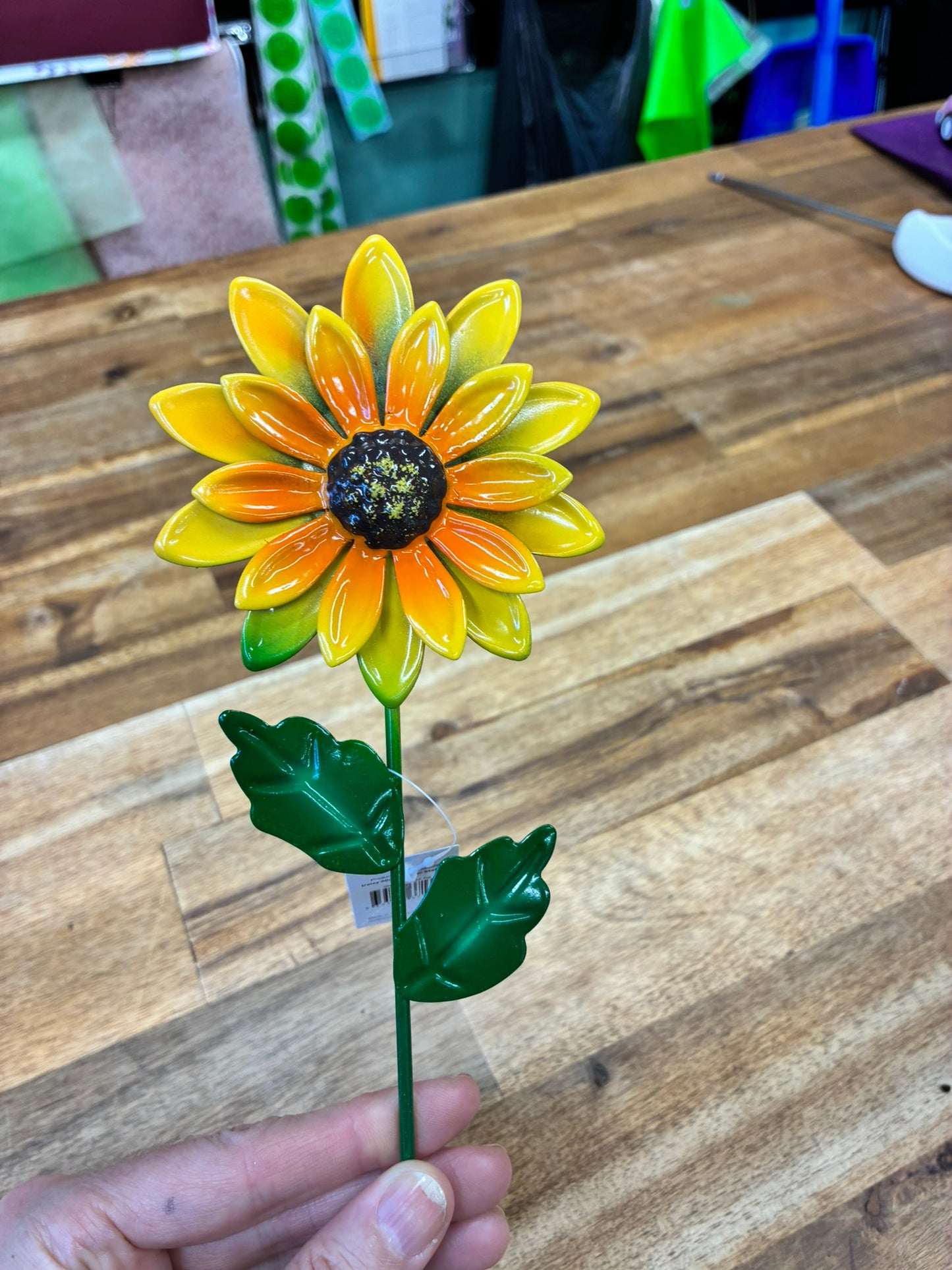 Novelty Flower Stakes - 4 Colours