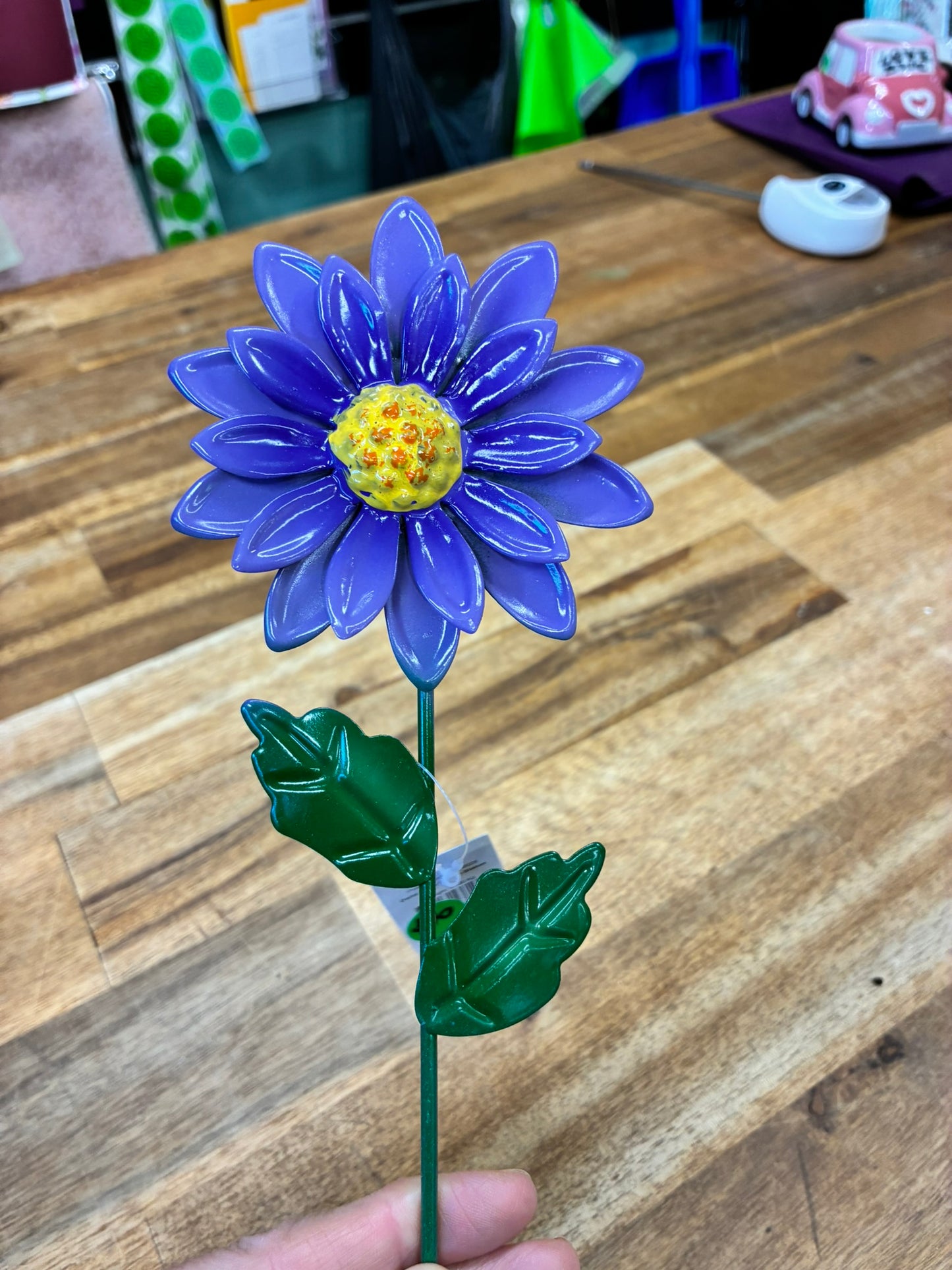Novelty Flower Stakes - 4 Colours
