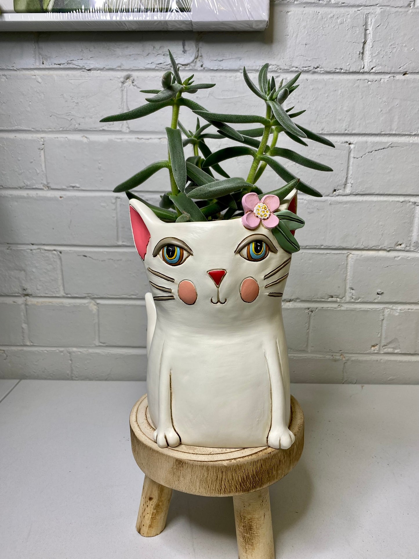 PRETTY KITTY Planter - Large